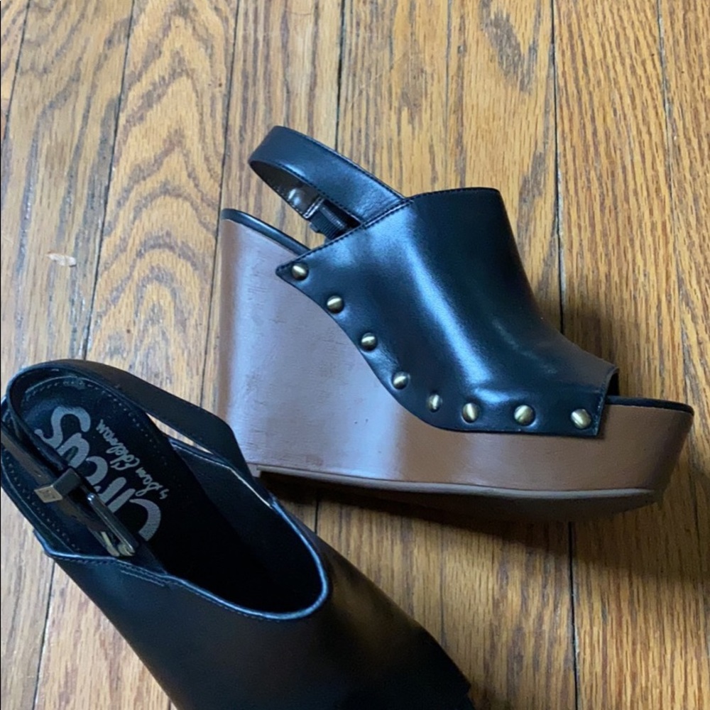 Samuel Edelman- black sandal wedges